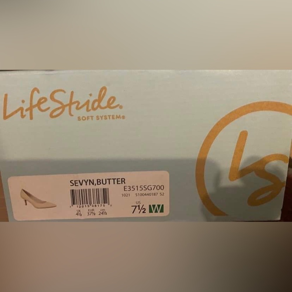 Women’s high heels